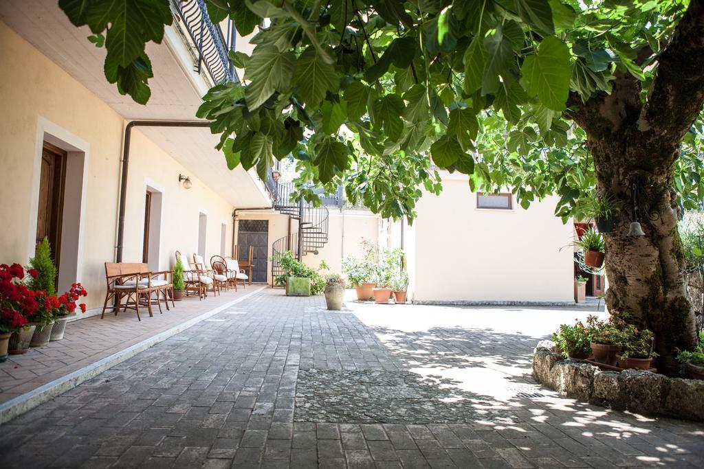 Hotel Albergo Ristorante Il Ciclope Arpino Extérieur photo