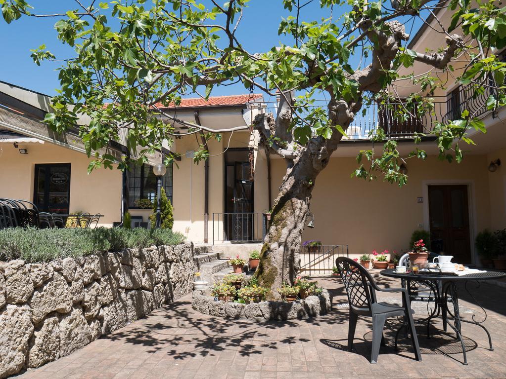 Hotel Albergo Ristorante Il Ciclope Arpino Extérieur photo